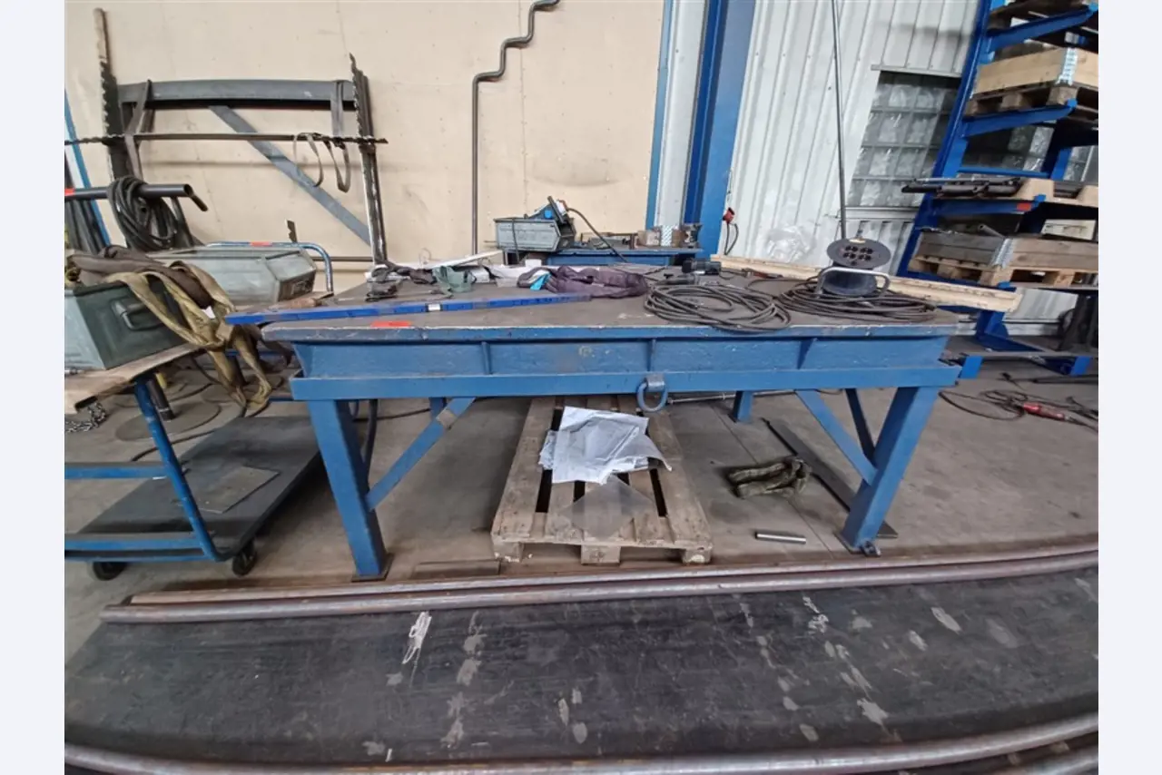 Goed onderhouden werkplaatsuitrusting en machines van Hülsenbusch Apparatebau-7