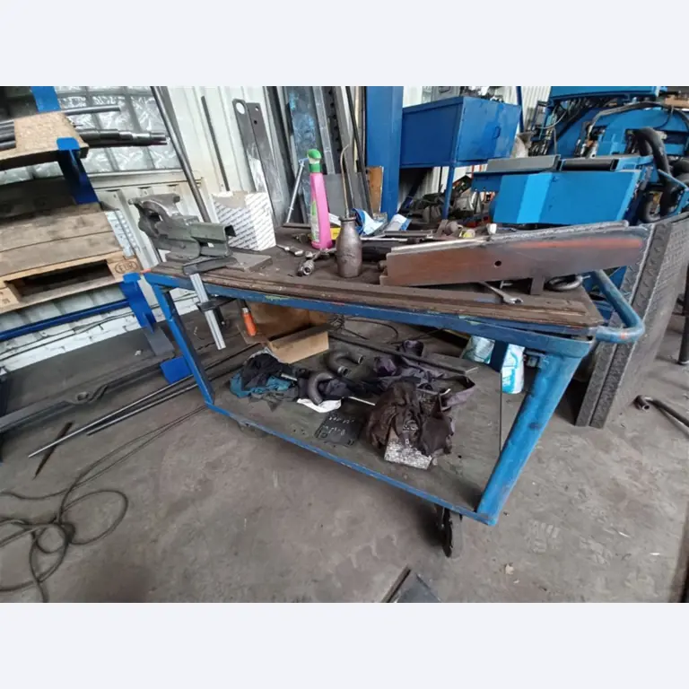 Goed onderhouden werkplaatsuitrusting en machines van Hülsenbusch Apparatebau-9