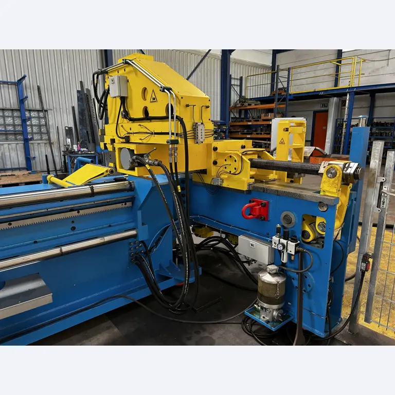 Dobře udržované dílenské vybavení a stroje z bývalé firmy Hülsenbusch Apparatebau.-13