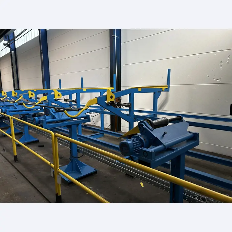 Dobře udržované dílenské vybavení a stroje z bývalé firmy Hülsenbusch Apparatebau.-3