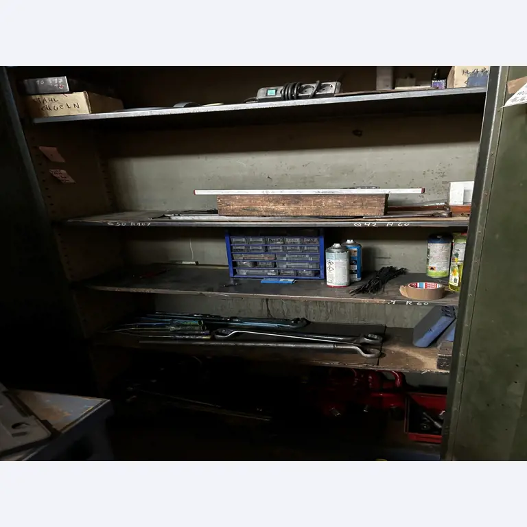 Dobře udržované dílenské vybavení a stroje z bývalé firmy Hülsenbusch Apparatebau.-32