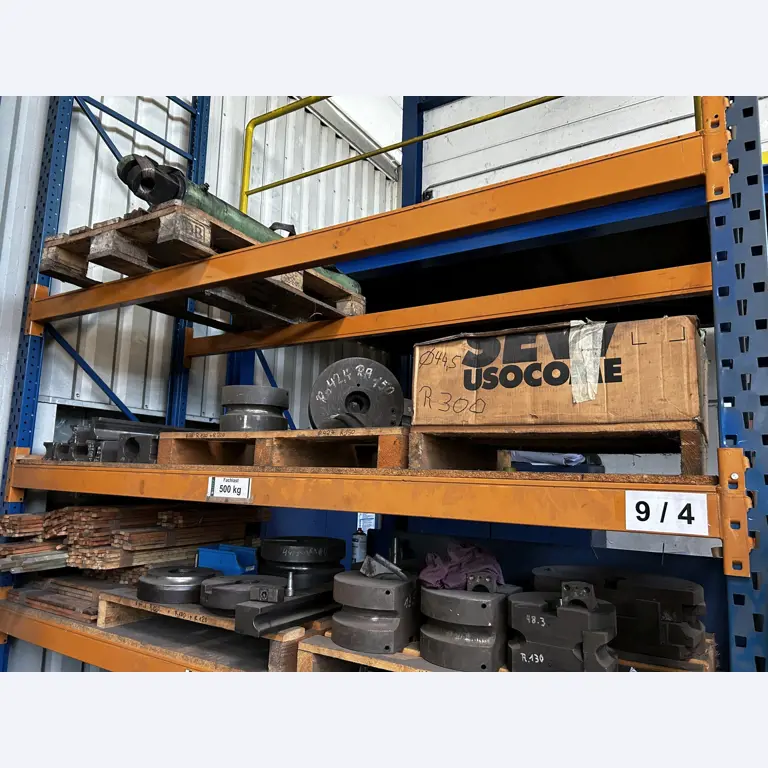 Dobře udržované dílenské vybavení a stroje z bývalé firmy Hülsenbusch Apparatebau.-34