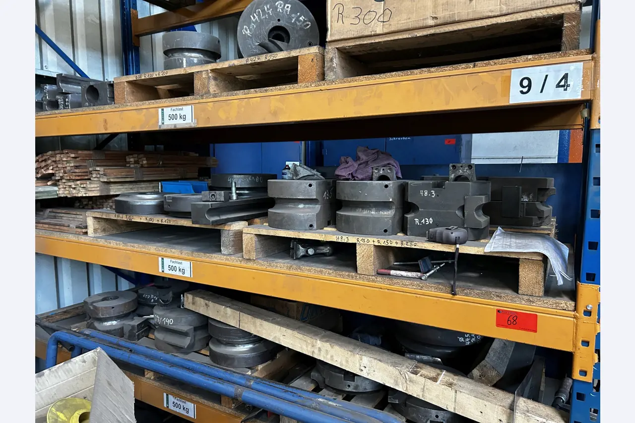 Dobře udržované dílenské vybavení a stroje z bývalé firmy Hülsenbusch Apparatebau.-35