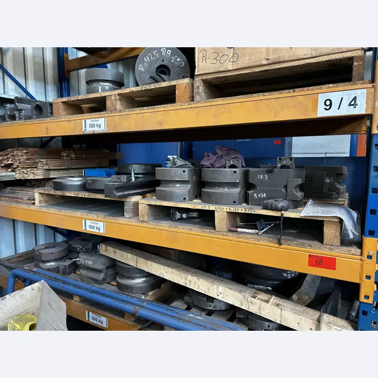 Dobře udržované dílenské vybavení a stroje z bývalé firmy Hülsenbusch Apparatebau.-35