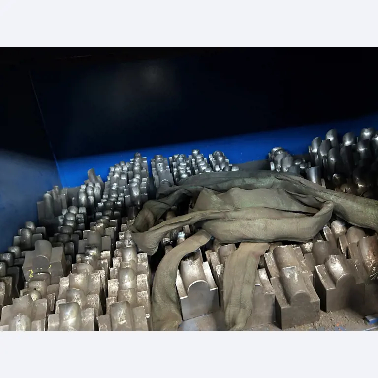 Dobře udržované dílenské vybavení a stroje z bývalé firmy Hülsenbusch Apparatebau.-42