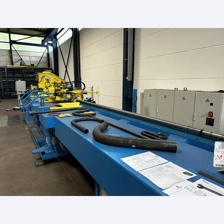 Dobře udržované dílenské vybavení a stroje z bývalé firmy Hülsenbusch Apparatebau.-5