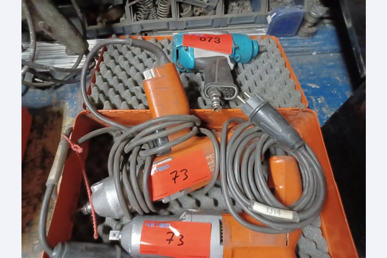 Dobře udržované dílenské vybavení a stroje od společnosti Hülsenbusch Apparatebau-2