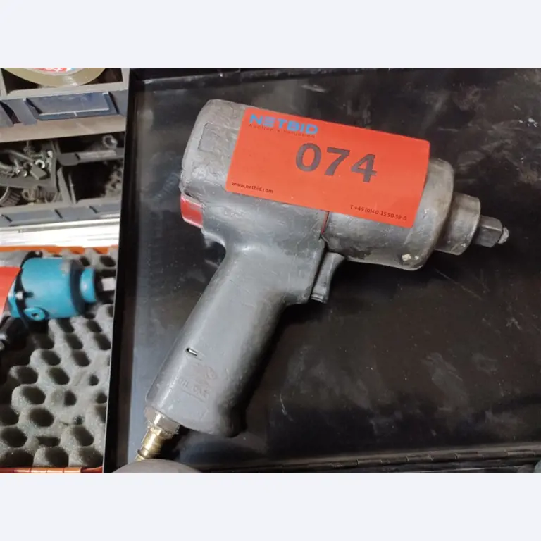 Dobře udržované dílenské vybavení a stroje od společnosti Hülsenbusch Apparatebau-2