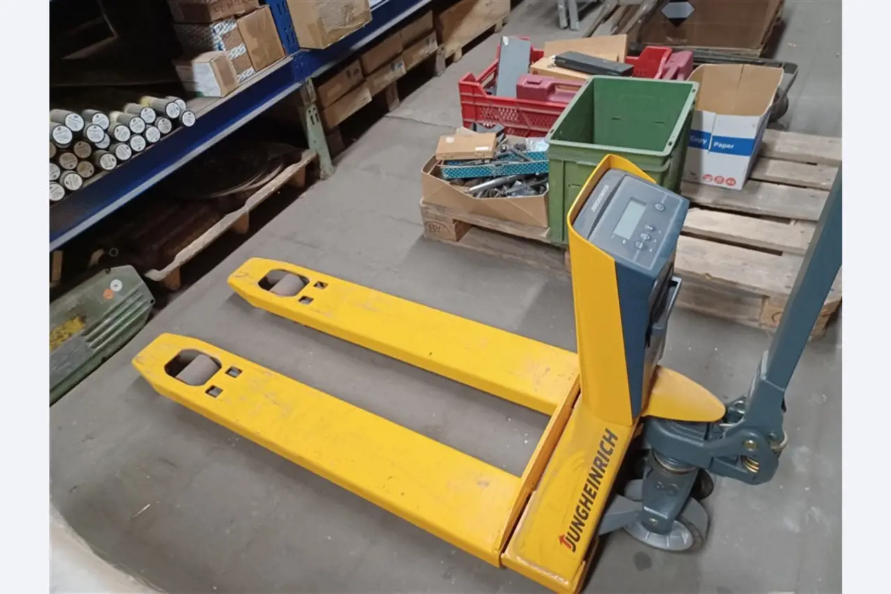 Goed onderhouden werkplaatsuitrusting en machines van Hülsenbusch Apparatebau-1