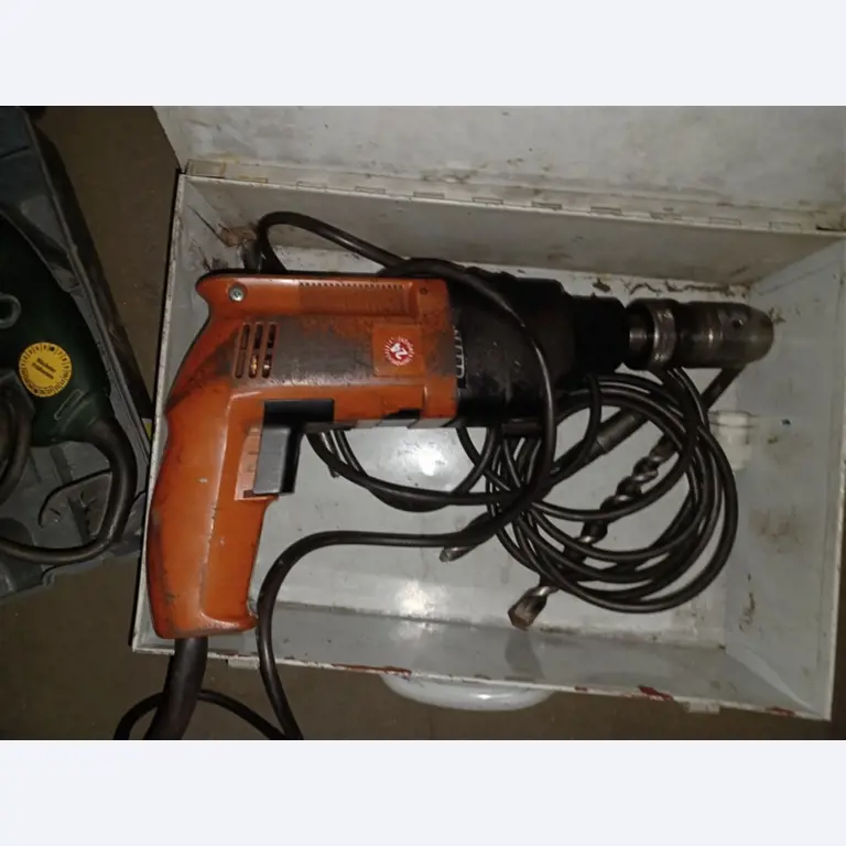 Dobře udržované dílenské vybavení a stroje z bývalé firmy Hülsenbusch Apparatebau.-2