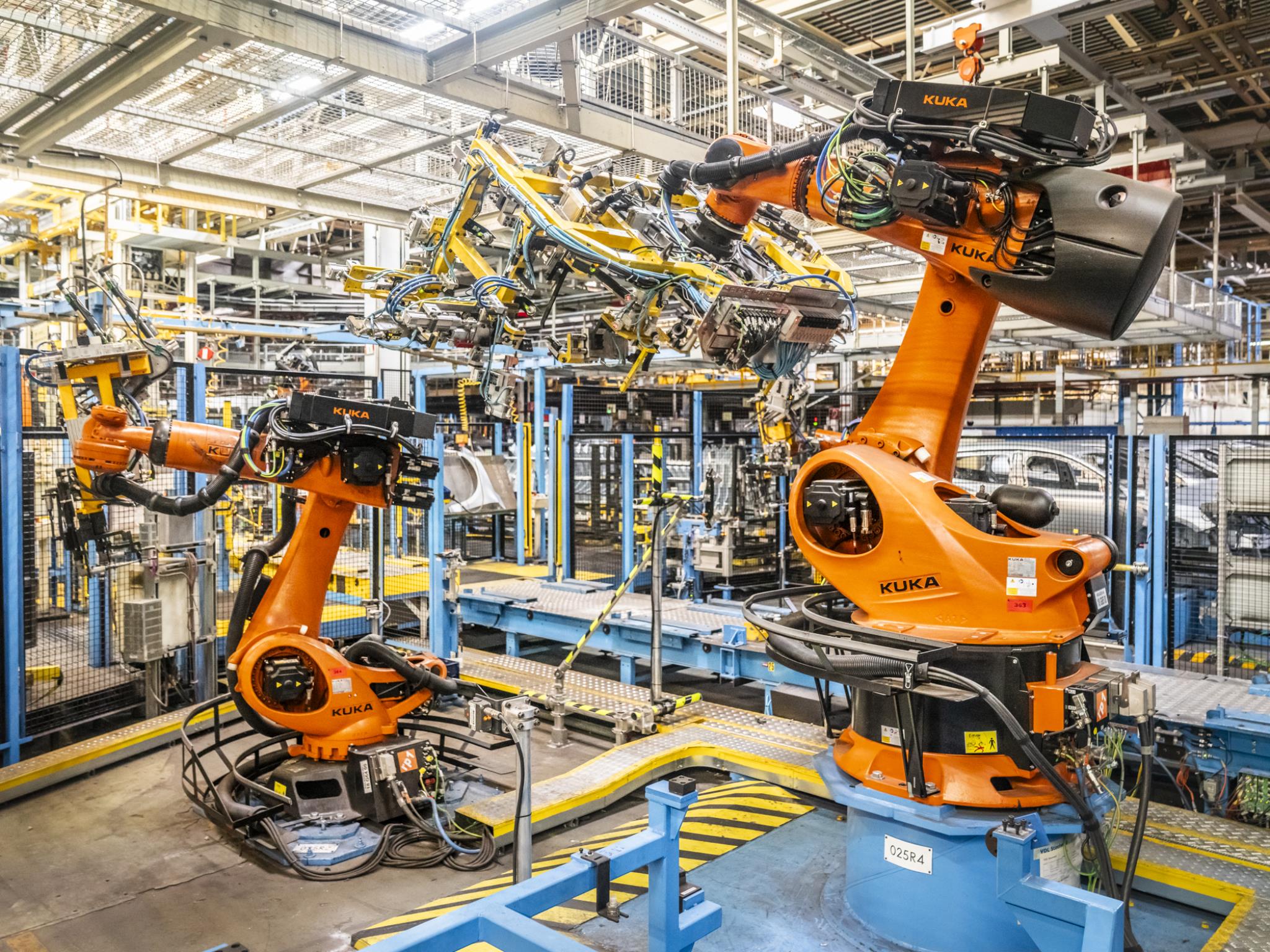 Produktionsanlagen aus der Automobilindustrie-8