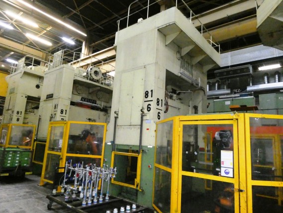 Pressenlinien aus der Automobilindustrie-19