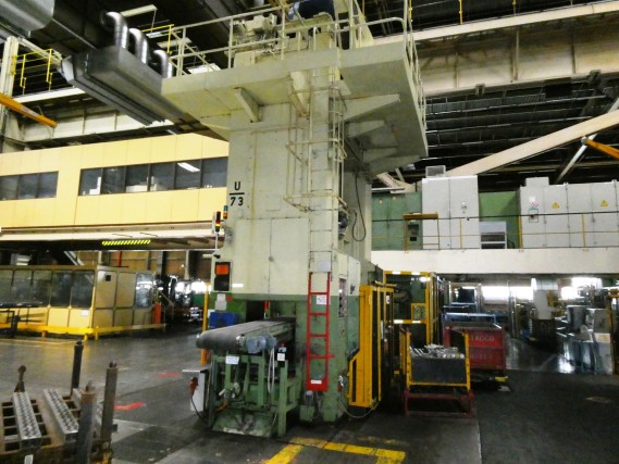Pressenlinien aus der Automobilindustrie-31