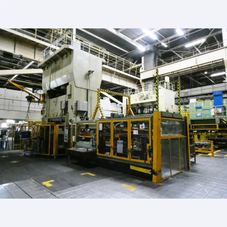 Pressenlinien aus der Automobilindustrie-33