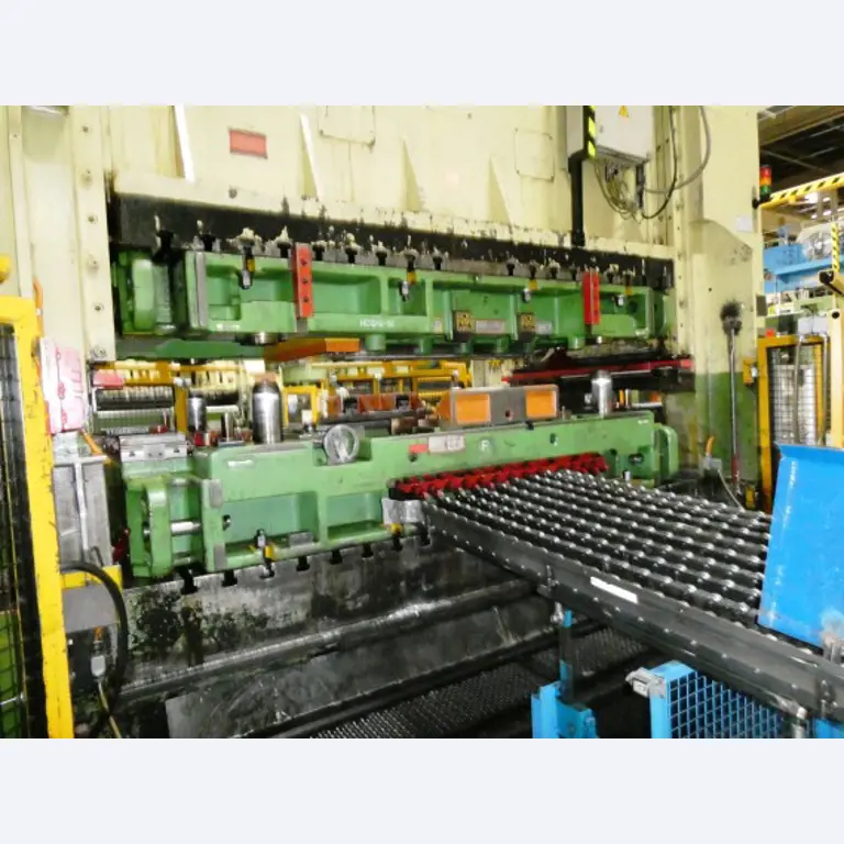 Pressenlinien aus der Automobilindustrie-36