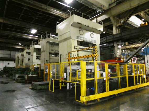 Pressenlinien aus der Automobilindustrie-5