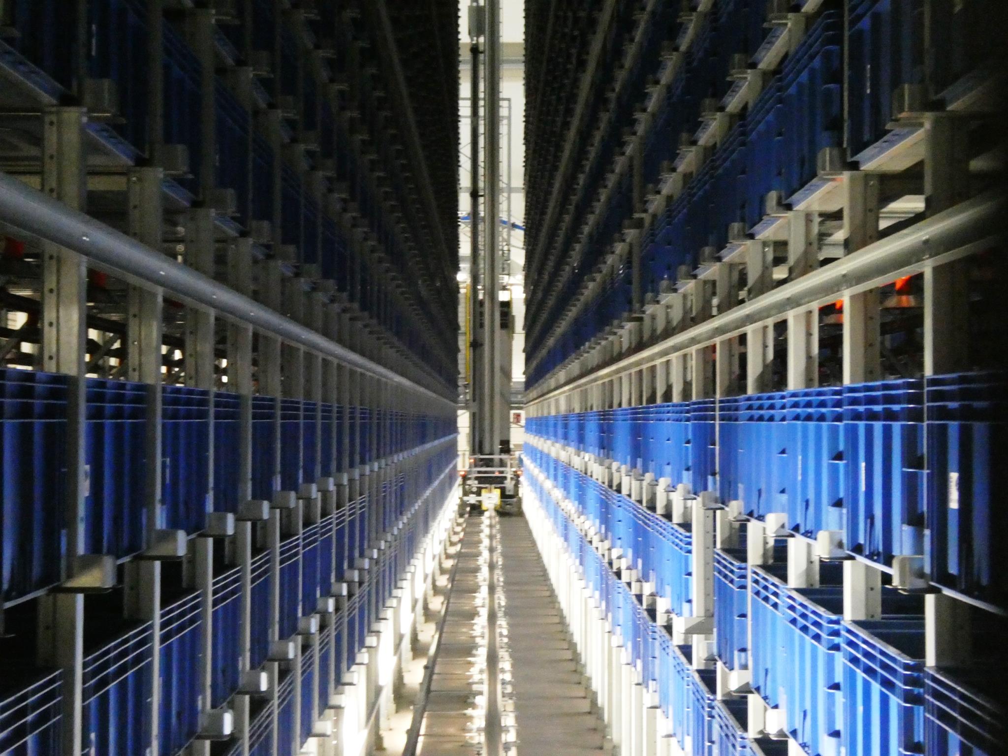 Automatisiertes Kleinteilelager (Automobilindustrie)-6