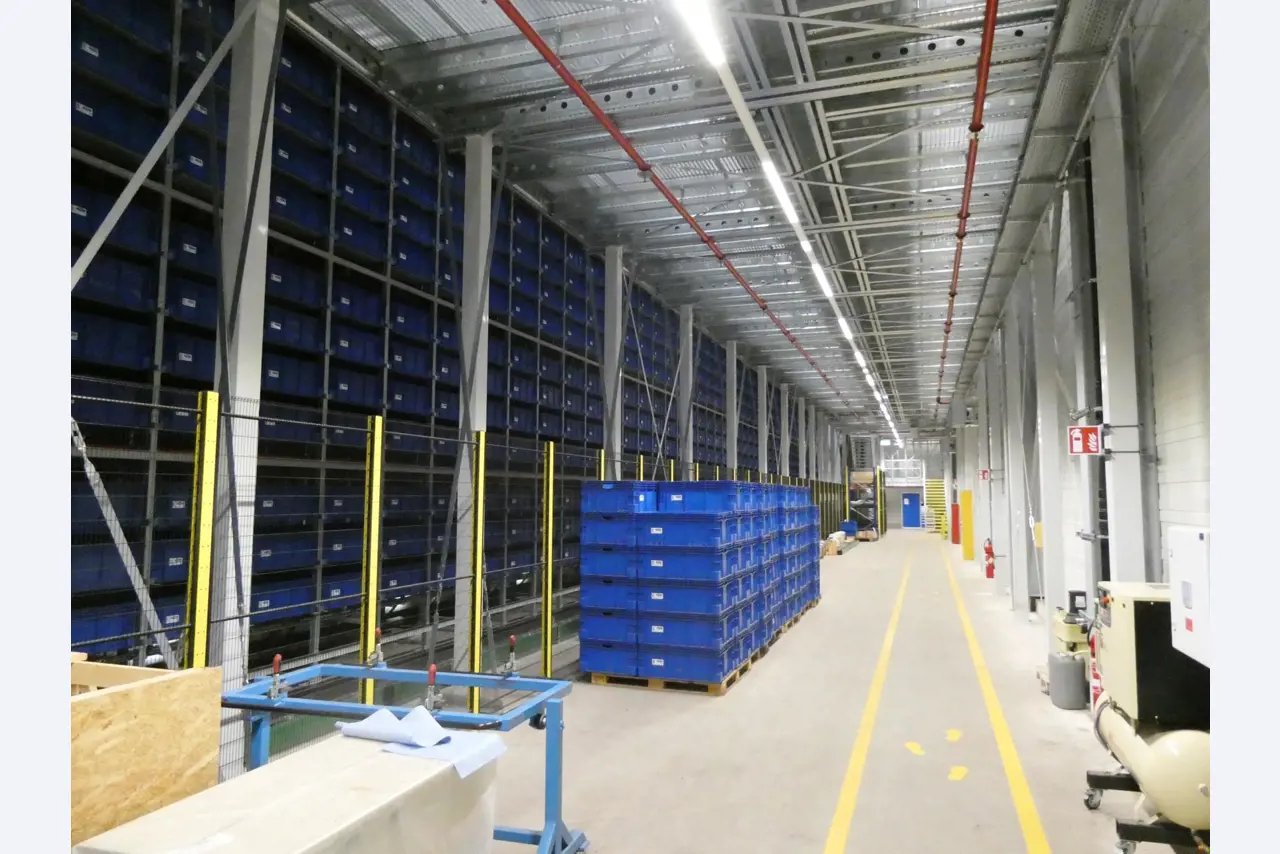 Automatisiertes Kleinteilellager (Automobilindustrie)-7