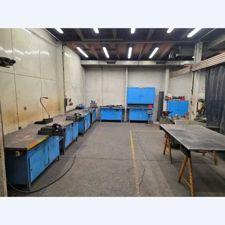 Workshop equipment, automotive lifts, and welding equipment for the automotive industry-4