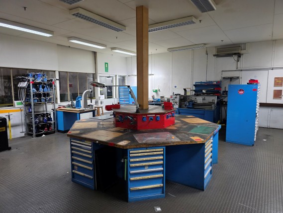 Workshop equipment, automotive lifts, and welding equipment for the automotive industry-6