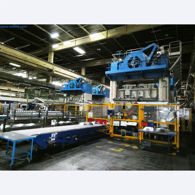 Pressenlinien aus der Automobilindustrie-13