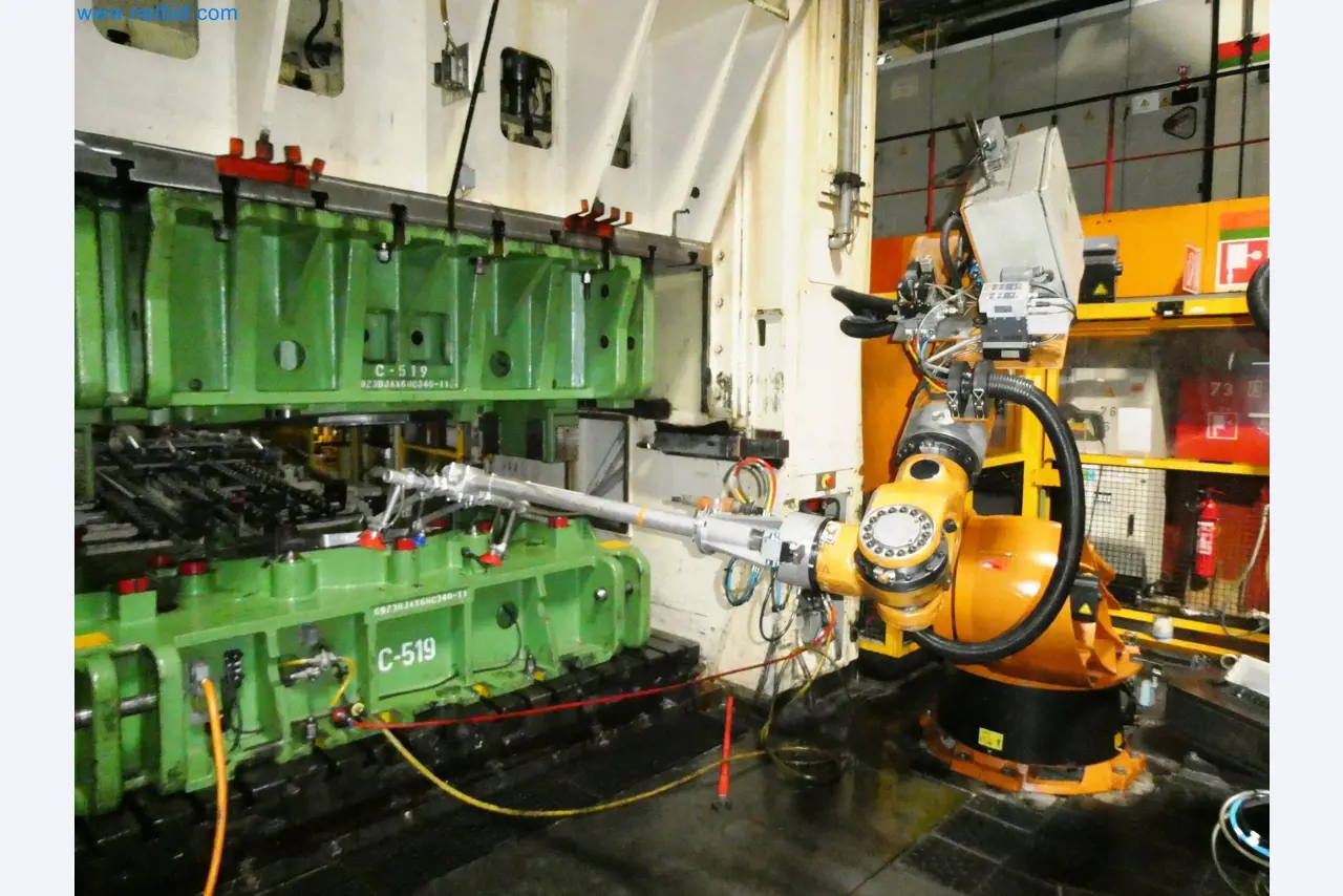 Pressenlinien aus der Automobilindustrie-17