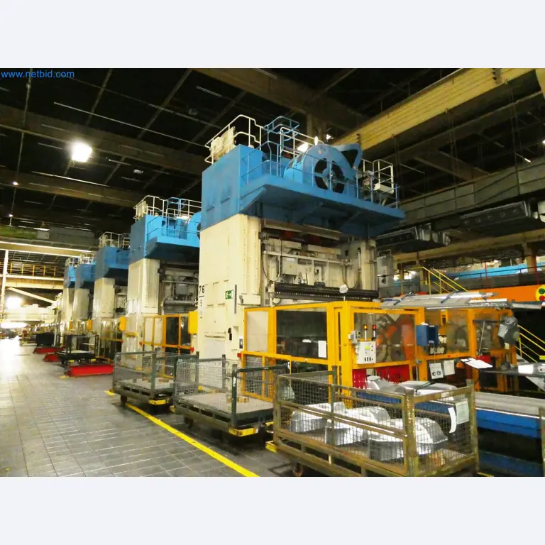 Pressenlinien aus der Automobilindustrie-2