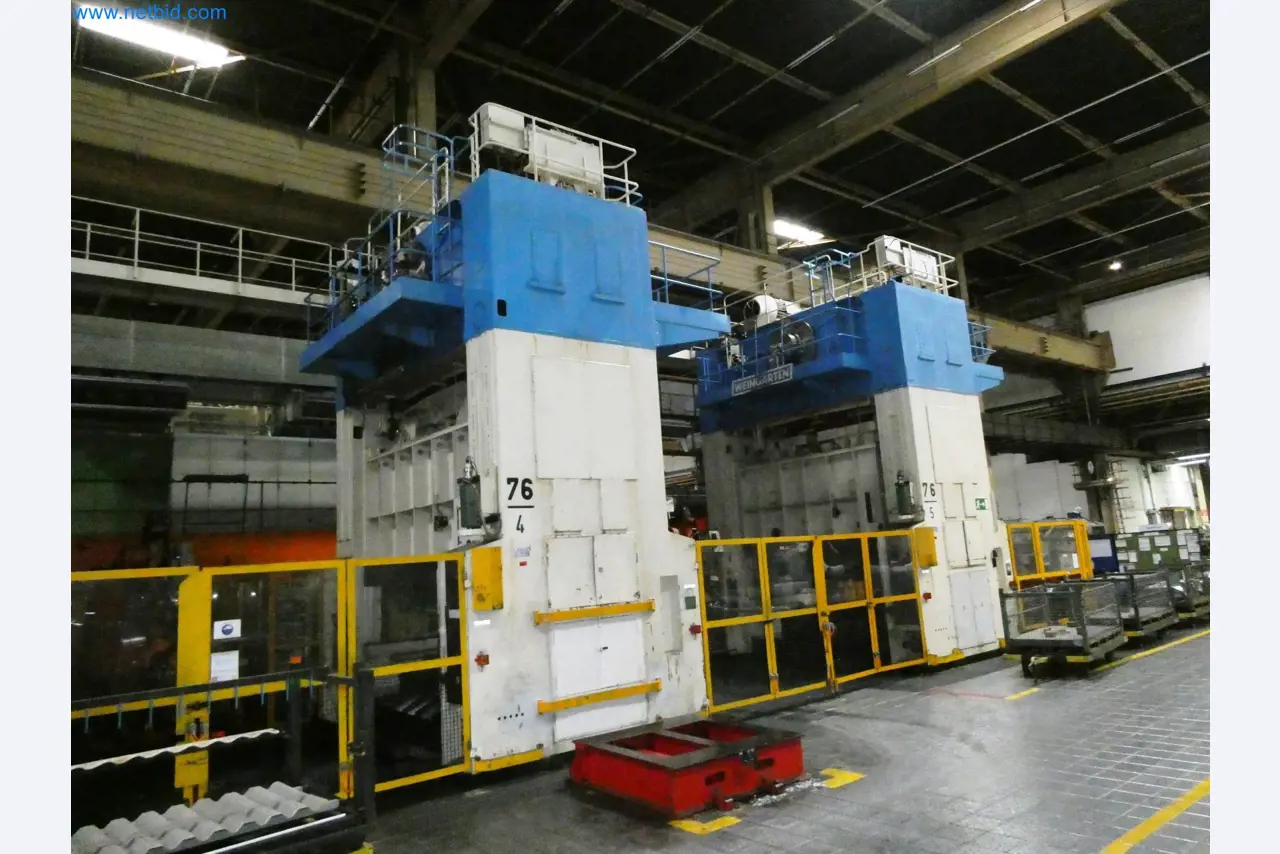 Pressenlinien aus der Automobilindustrie-34