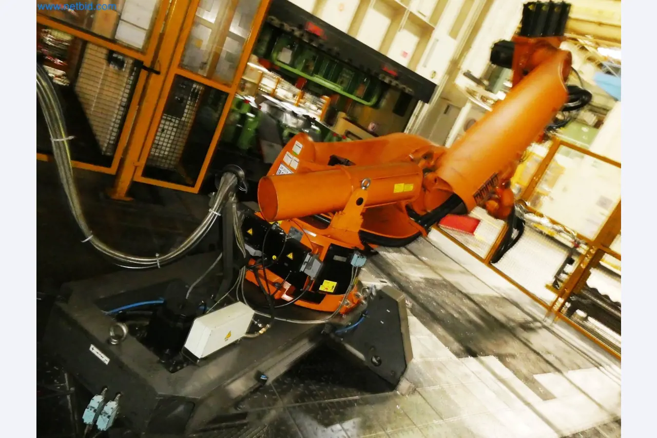 Pressenlinien aus der Automobilindustrie-39