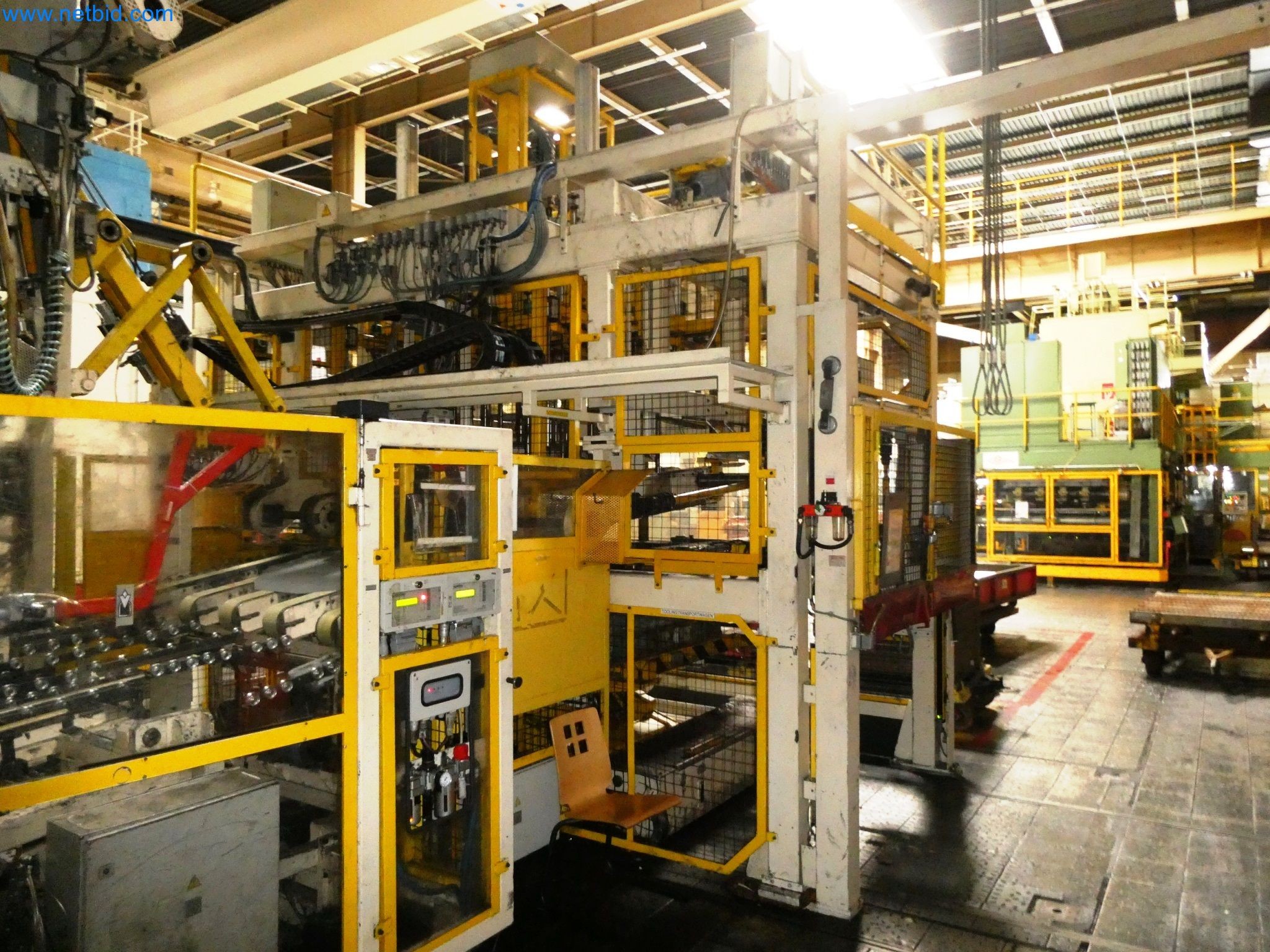 Press lines from the automotive industry-3