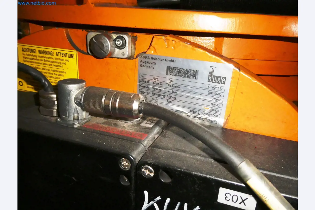 Pressenlinien aus der Automobilindustrie-50