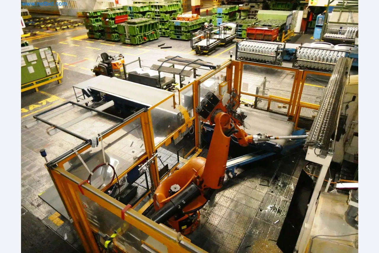 Pressenlinien aus der Automobilindustrie-54