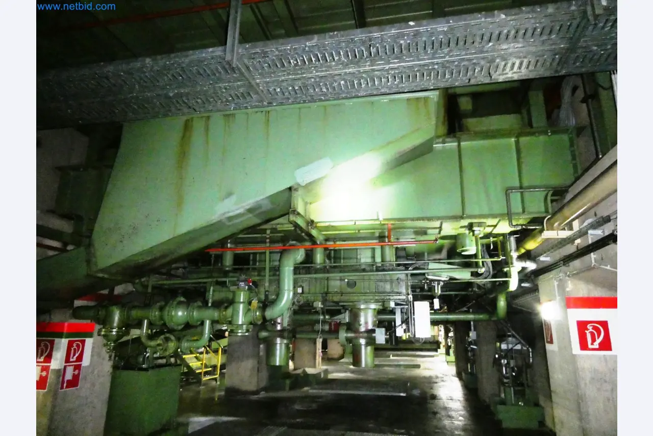 Pressenlinien aus der Automobilindustrie-59