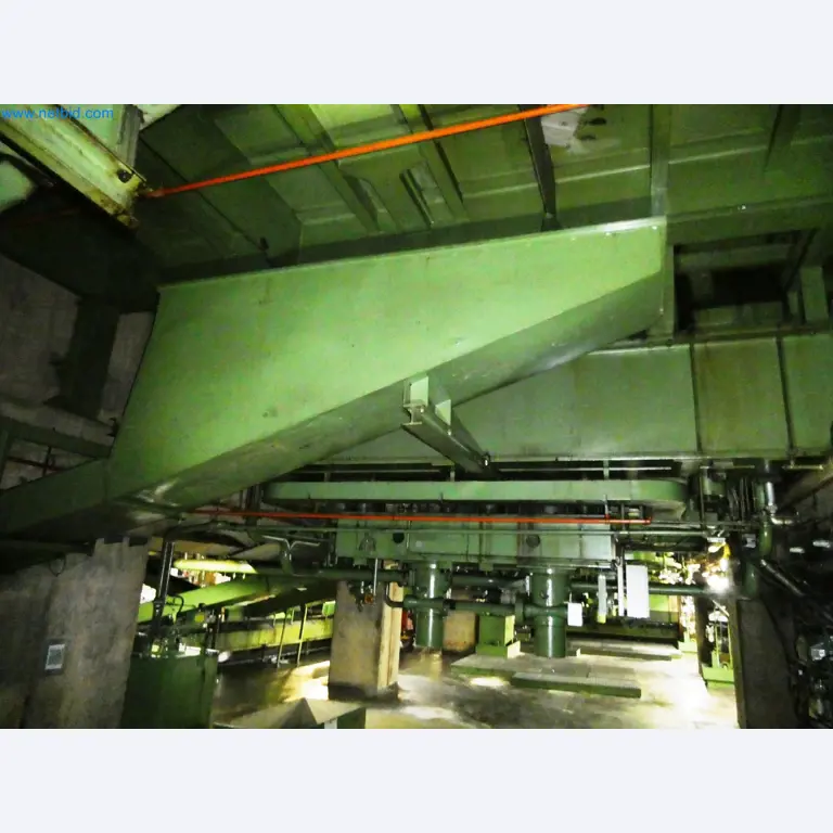 Pressenlinien aus der Automobilindustrie-61