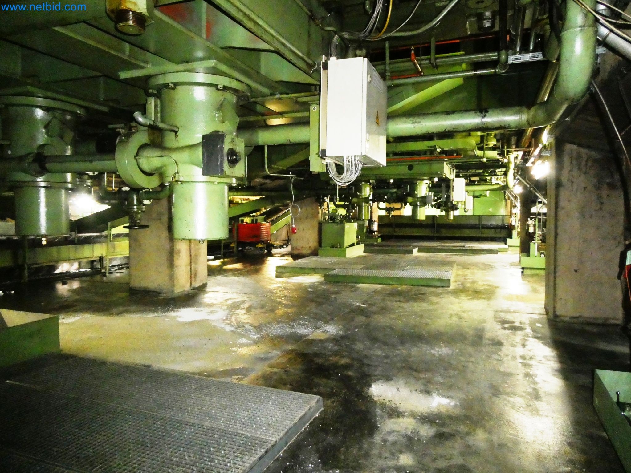 Press lines from the automotive industry-63