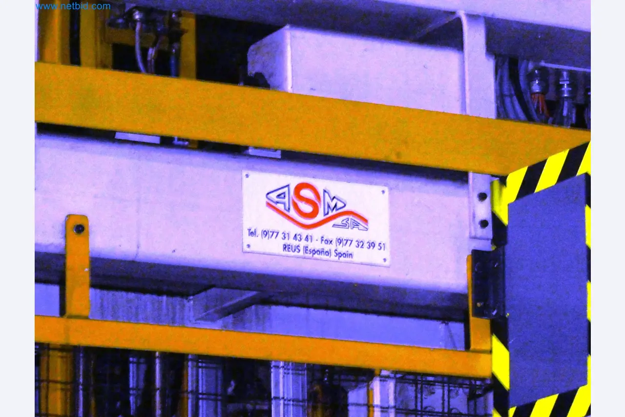 Pressenlinien aus der Automobilindustrie-66