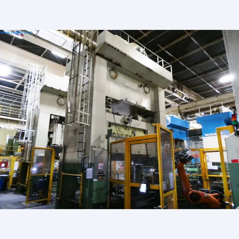 Pressenlinien aus der Automobilindustrie-14