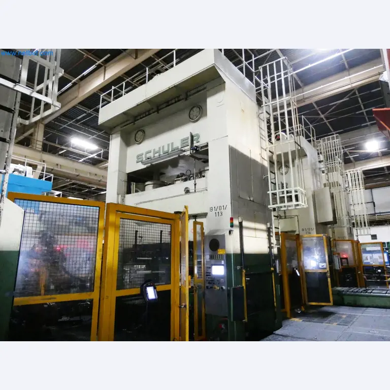 Pressenlinien aus der Automobilindustrie-23