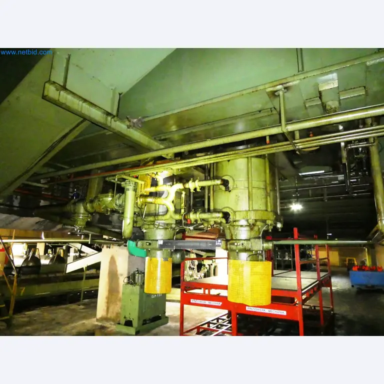 Pressenlinien aus der Automobilindustrie-40