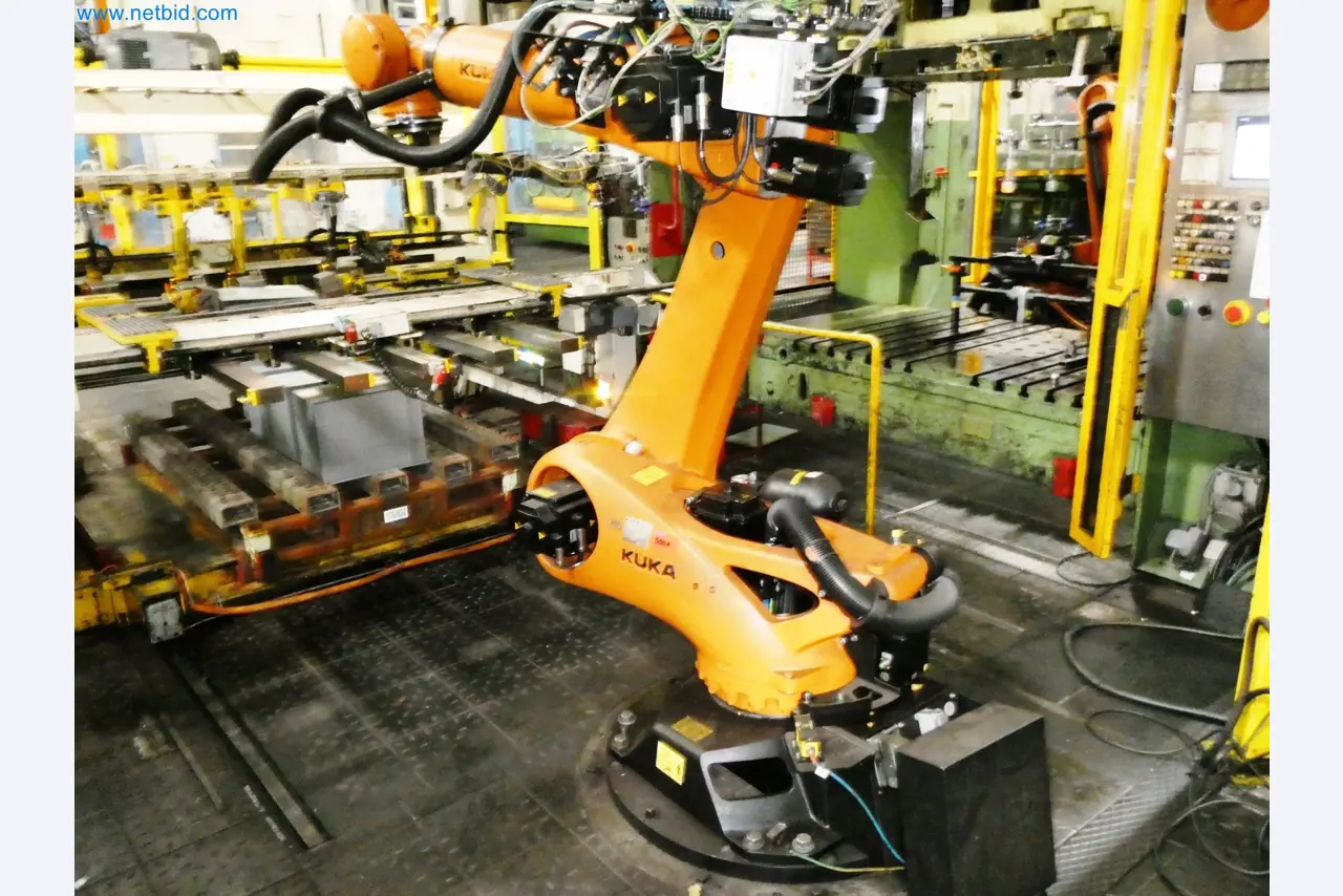 Pressenlinien aus der Automobilindustrie-49