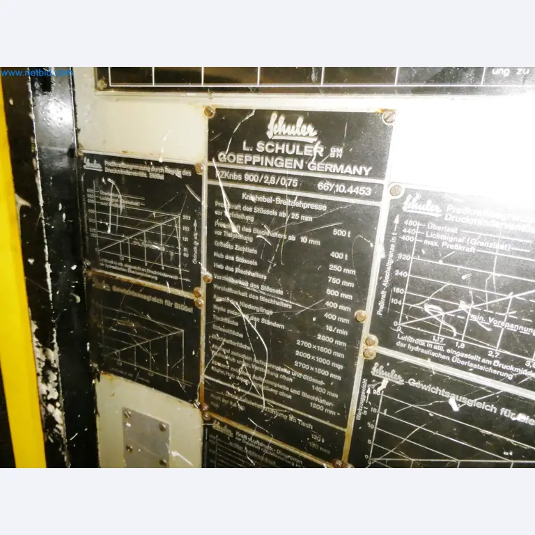 Pressenlinien aus der Automobilindustrie-7