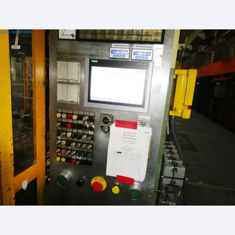 Pressenlinien aus der Automobilindustrie-8