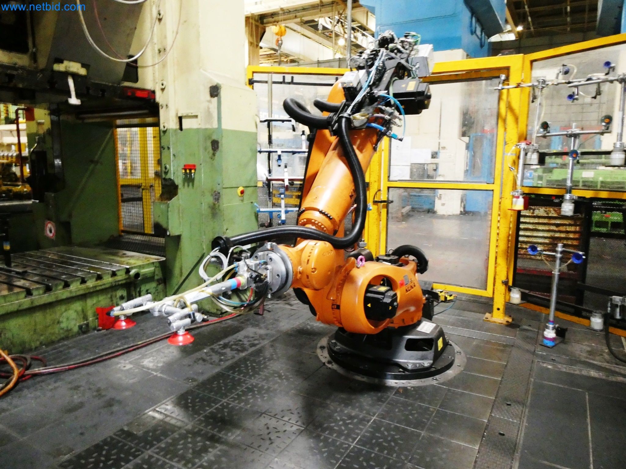 Linhas de imprensa da indústria automóvel-9