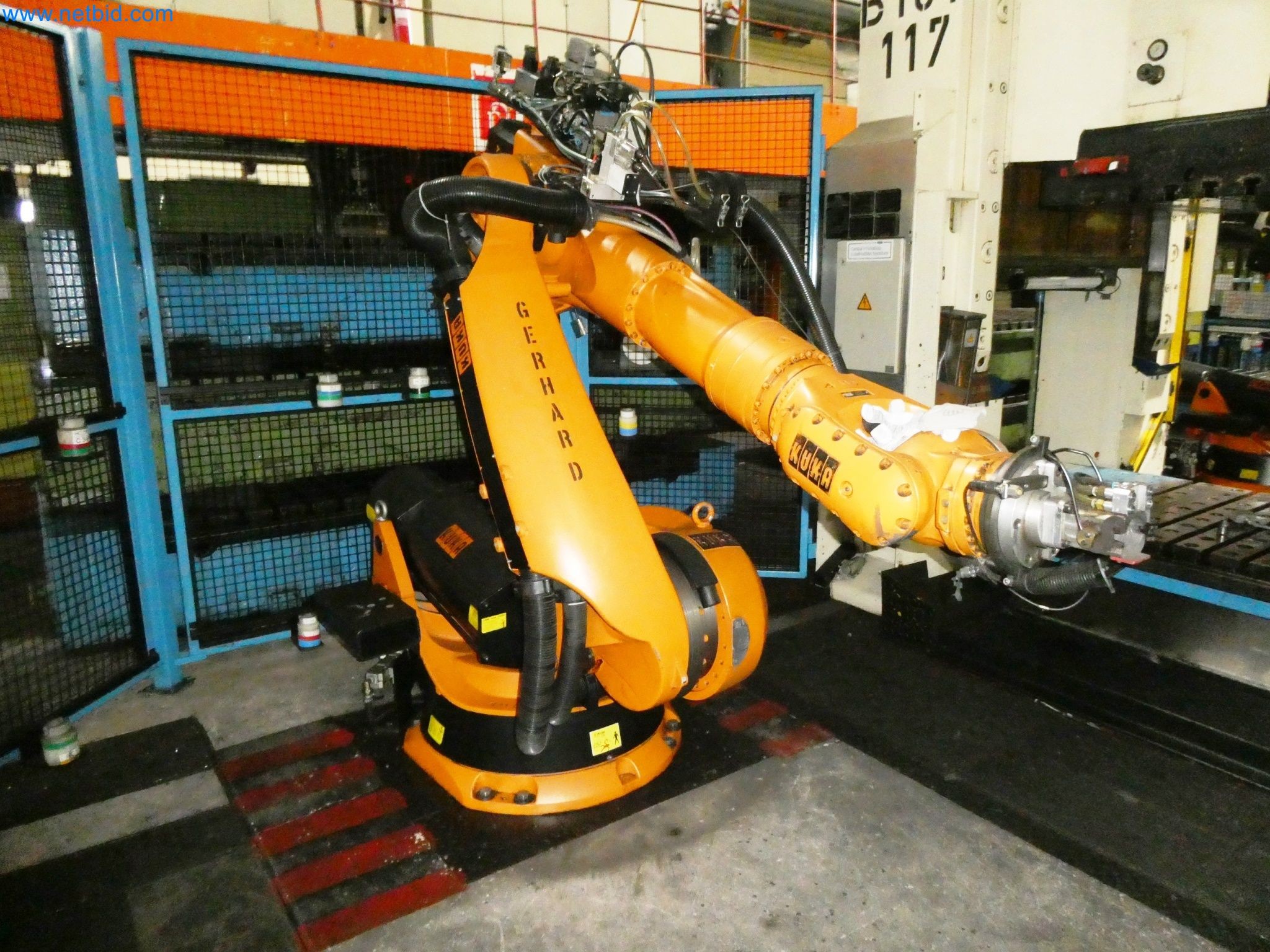 Linhas de imprensa da indústria automóvel-12