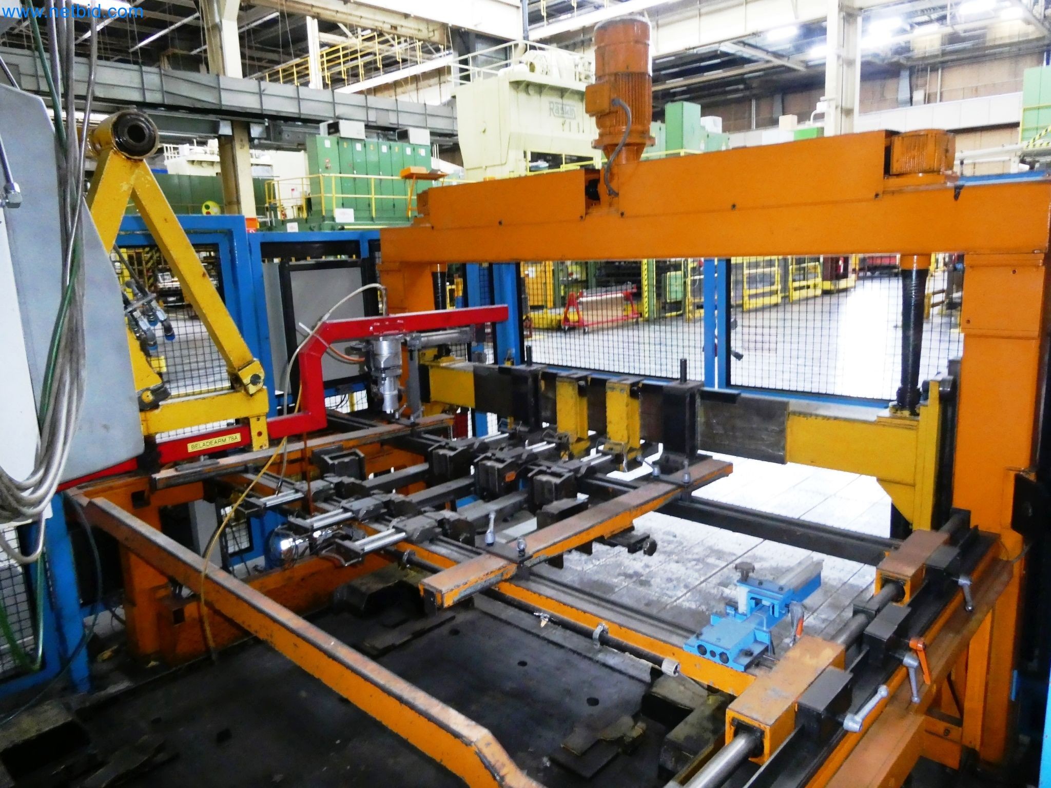 Linhas de imprensa da indústria automóvel-42