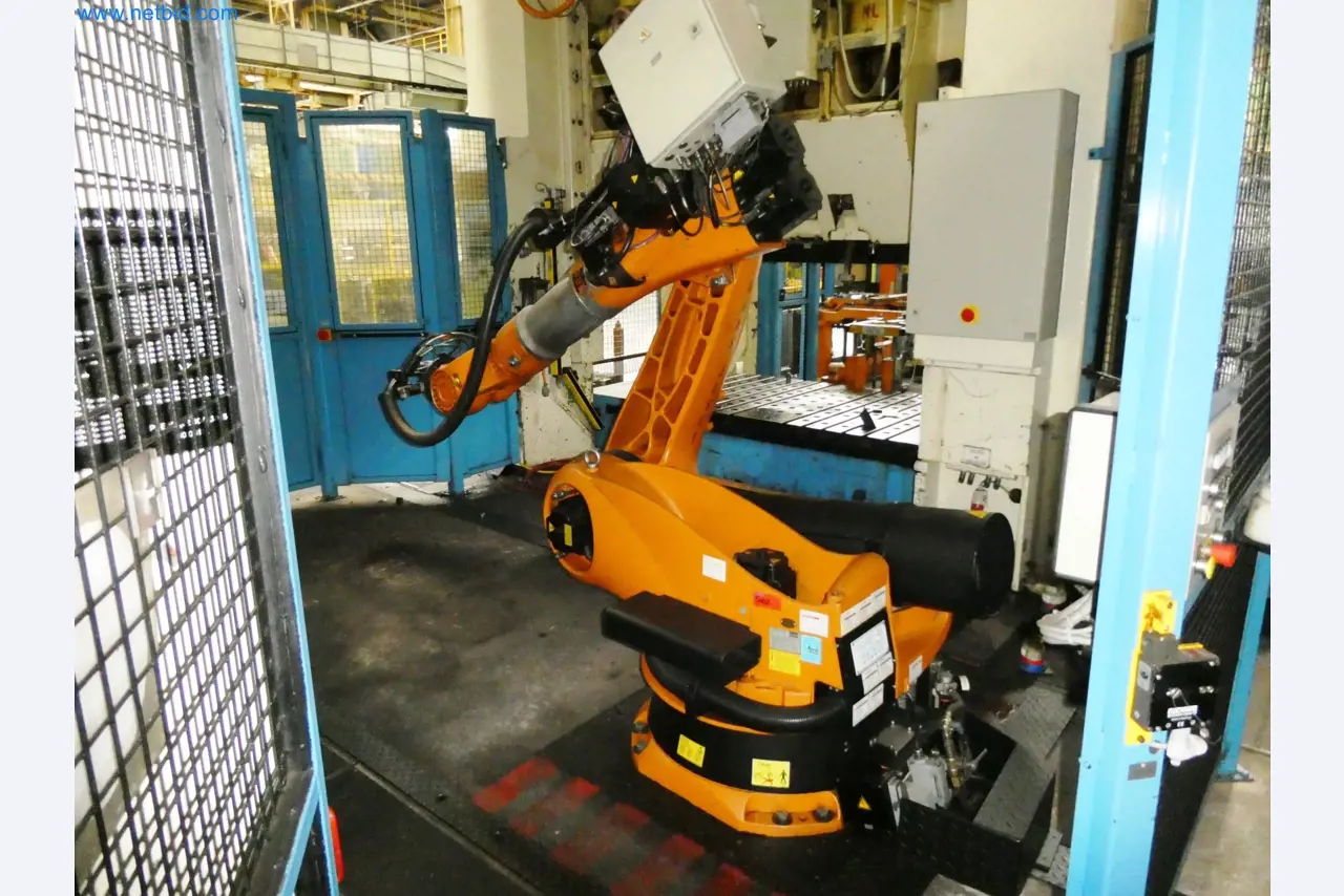 Pressenlinien aus der Automobilindustrie-5