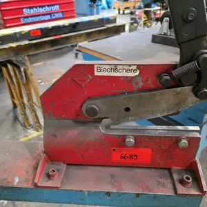 3 Kniehebelblechscheren
