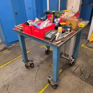 mobiler Arbeitstisch