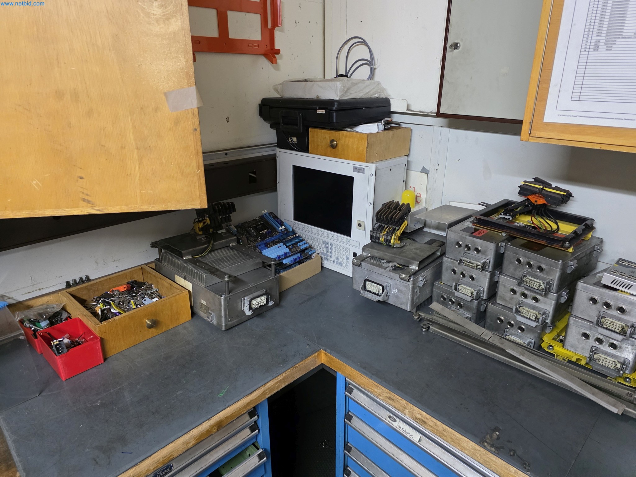 Workshop equipment, automotive lifts, and welding equipment for the automotive industry-12