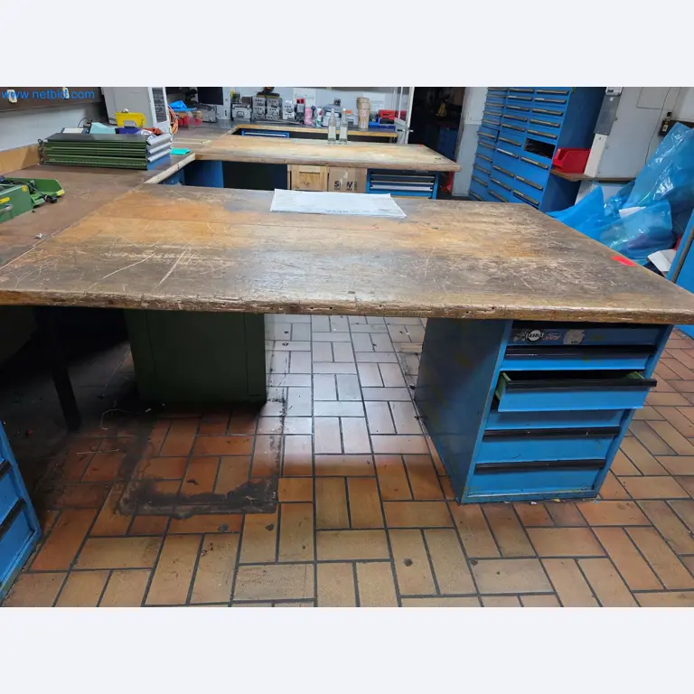 Workshop equipment, automotive lifts, and welding equipment for the automotive industry-3